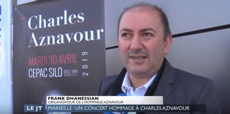 Frank Ohanessian en conférence de presse pour l'hommage à Charles Aznavour à Marseille